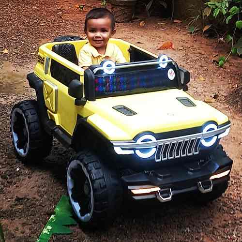Toy jeep